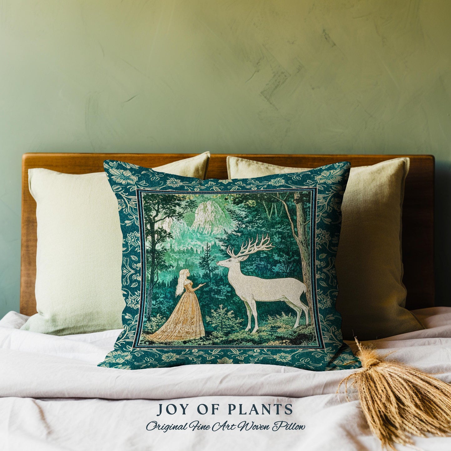 Mystic Animal Guardian Decorative Cushion Tapestry Throw Pillow