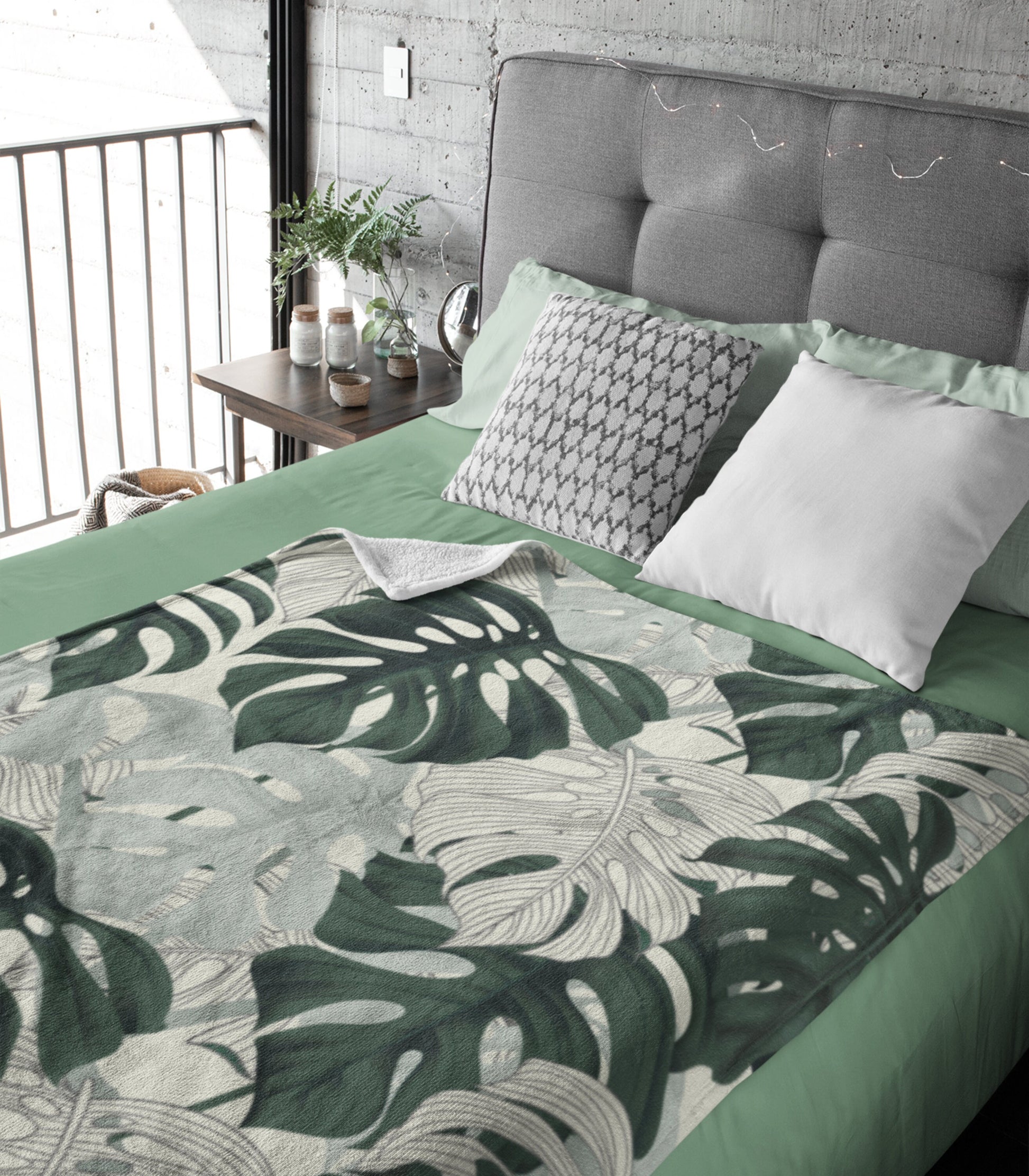 Monstera Print Fleece Botanical Blanket | Fuzzy Blanket for Women | Plant Lover Monstera Print Gift | Vintage Botanical Print Large Blanket