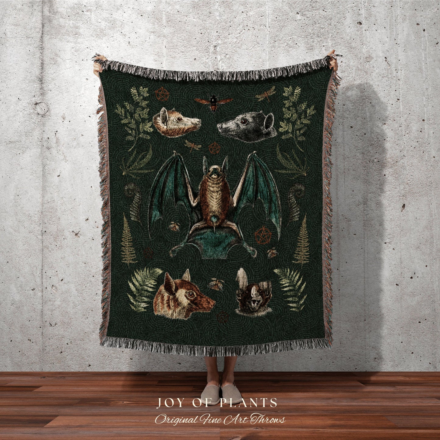 Forest Green Bat Blanket Woven Tapestry Gothic Bat Room Decor Blanket | Dark Cottagecore Art Tapestry Crowcore | Witchy Tapestry Whimsigoth