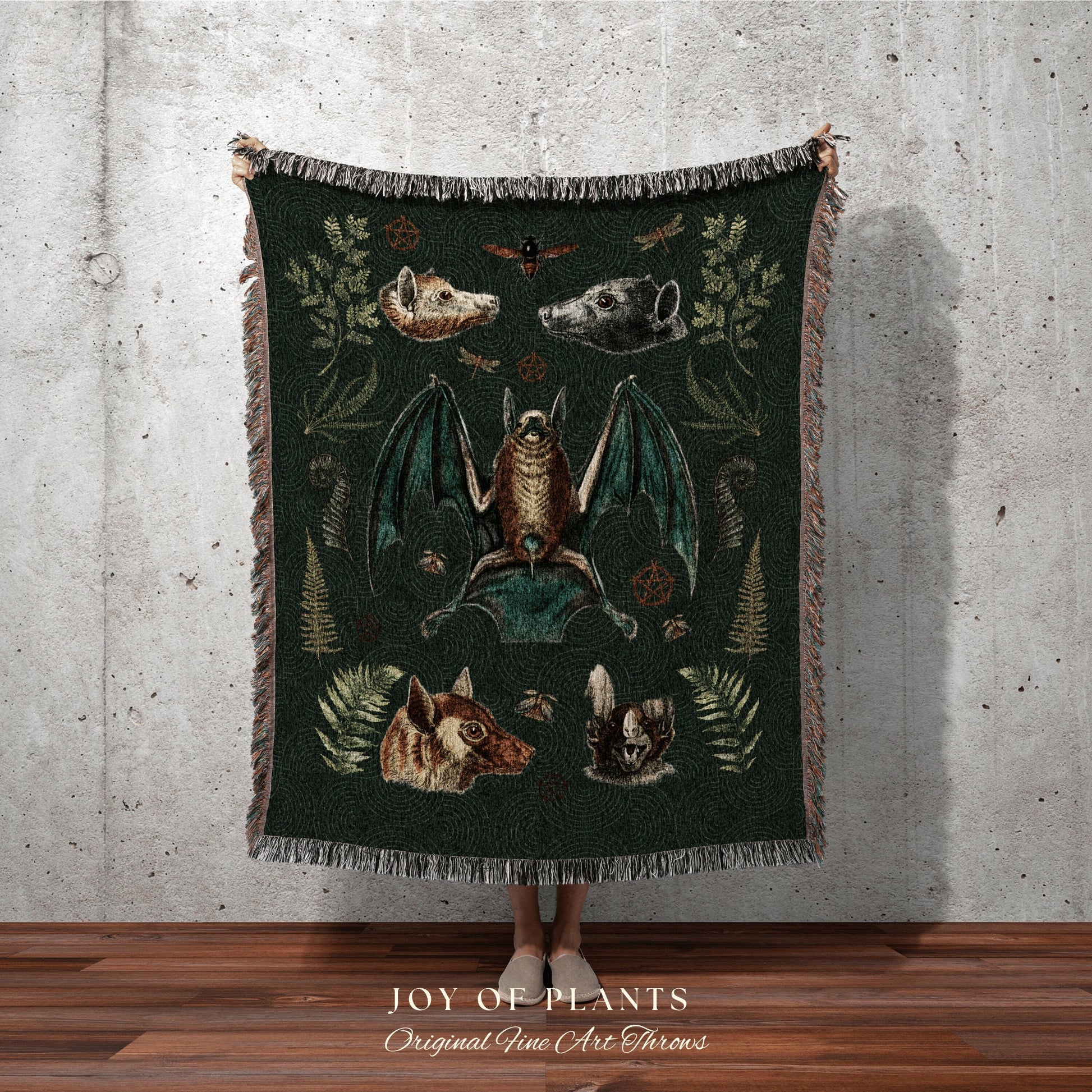 Forest Green Bat Blanket Woven Tapestry Gothic Bat Room Decor Blanket | Dark Cottagecore Art Tapestry Crowcore | Witchy Tapestry Whimsigoth