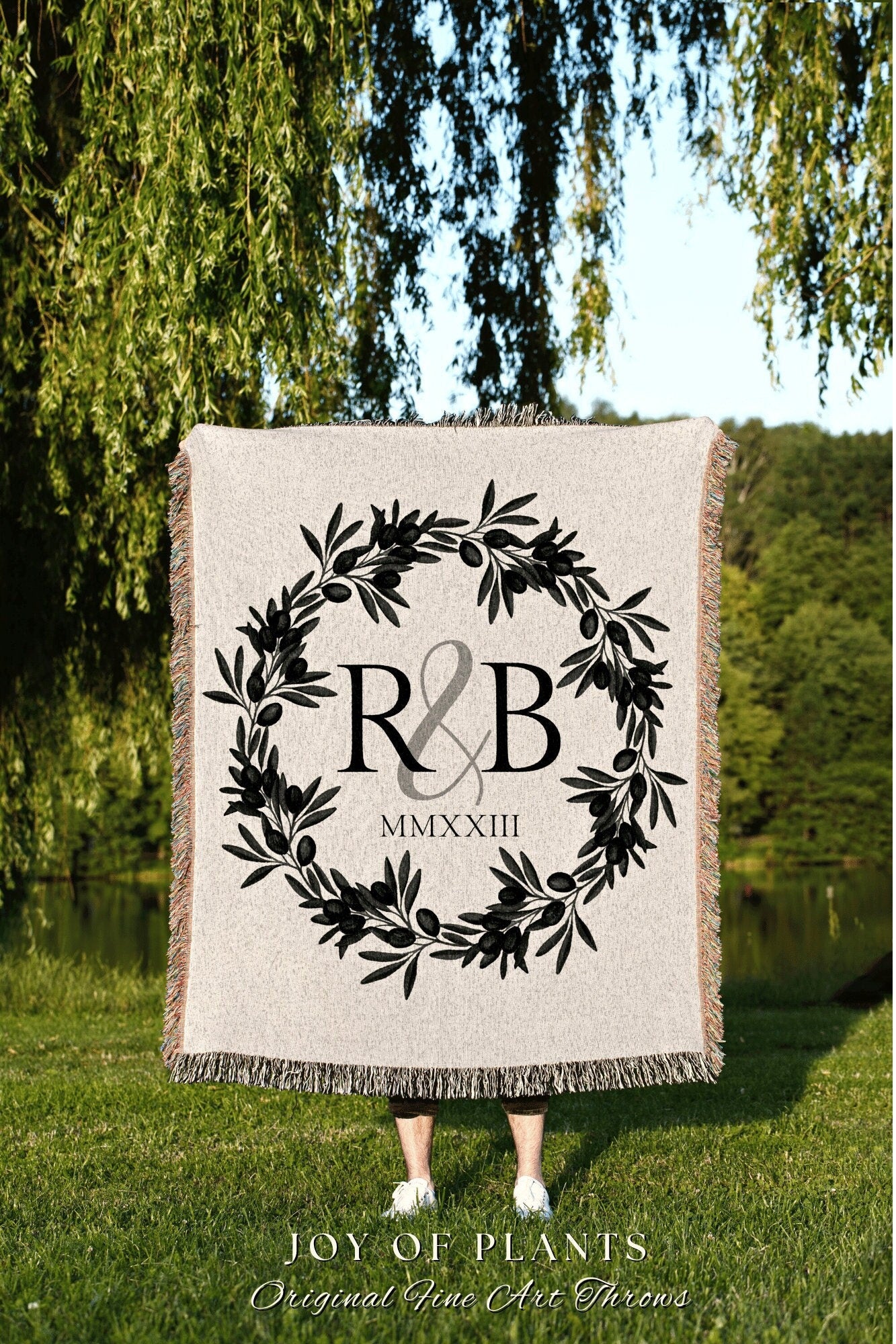 Custom Couple Wedding Gift Crushed Velvet Throw Blanket Couples Anniversary Gift His and Hers Initials Romantic Gift Wedding Blanket Custom