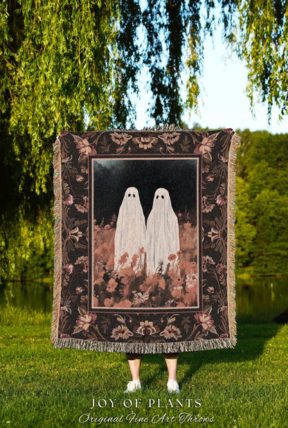 Ghost Friends Fall Halloween Blanket Woven Throw Whimsigothic Wall Art Spooky Ghost Tapestry Gift for Goth Dark Cottagecore Autumn Decor