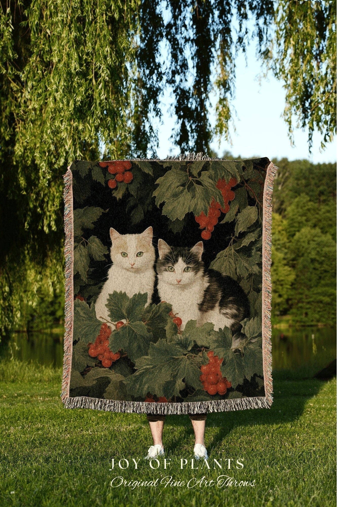 Vintage Kitten Blanket Floral | Woven Fringe Blanket Cat lover Gift Funny Tapestry Cat Family Christmas Portrait Cat Blanket Cute Kitten Art