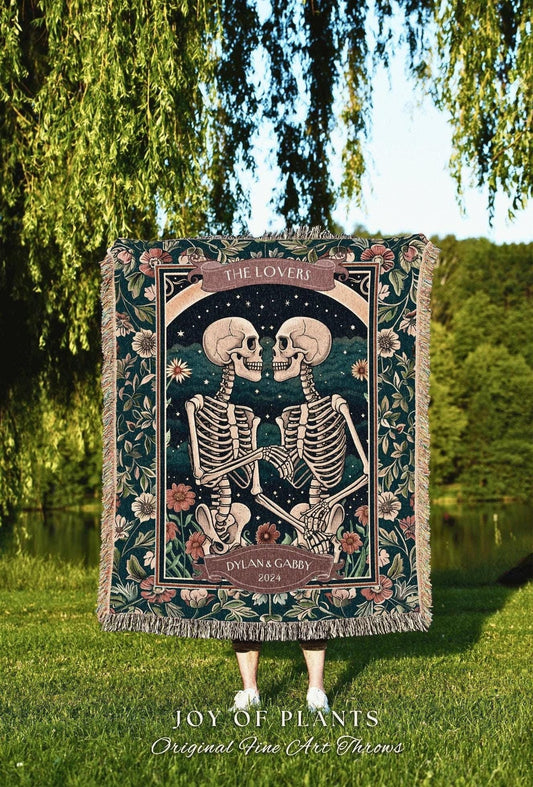 The Lovers Custom Skeleton Couple Tapestry | Dating Anniversary Wedding Blanket Skeleton Lover Tarot Gift for Boyfriend Personalized Couple