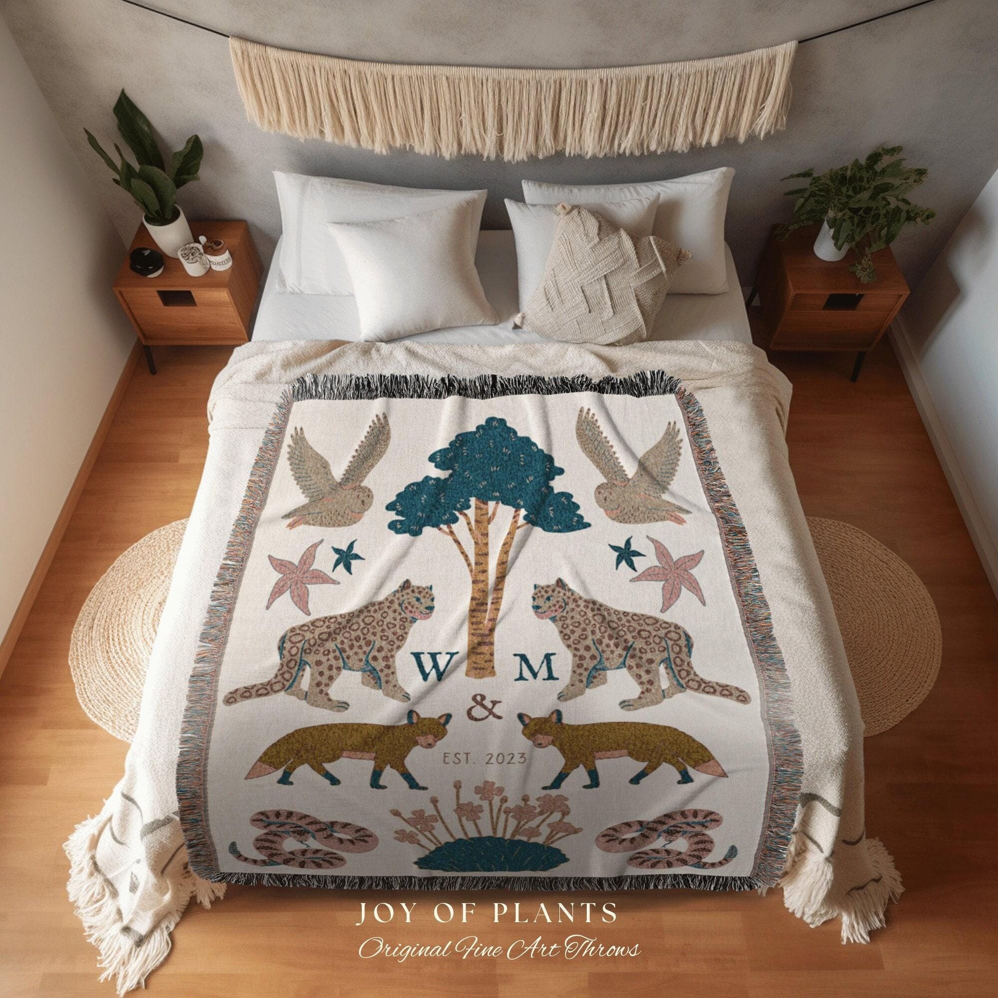 Minimalist Monogram Blanket Custom Anniversary Gift Cottagecore Wedding Initials Blanket Personalized Couples Gift Blanket Custom Tapestry |