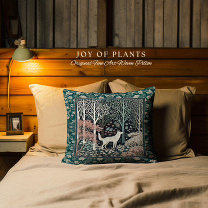 Rustic Nordic Nature Wolf Decorative Cushion Tapestry Throw Pillow