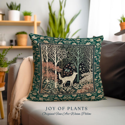 Rustic Nordic Nature Wolf Decorative Cushion Tapestry Throw Pillow