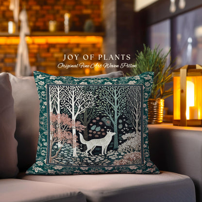 Rustic Nordic Nature Wolf Decorative Cushion Tapestry Throw Pillow
