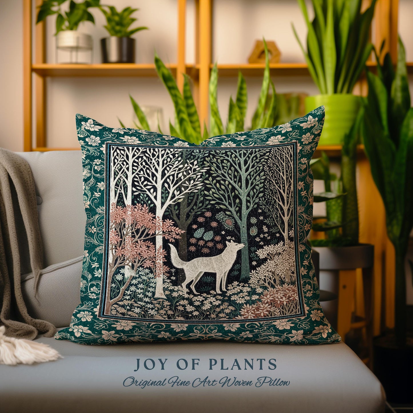 Rustic Nordic Nature Wolf Decorative Cushion Tapestry Throw Pillow