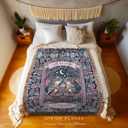 Royal Toad Lovers Personalized Blanket, Custom Name Frog Couple Gift Woven Throw Romantic Celestial Anniversary Tapestry Whimsical Keepsake