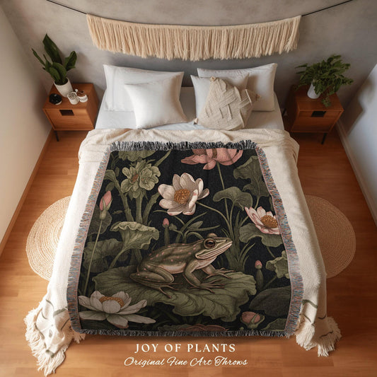 Frog Cottagecore Throw Blanket | Vintage William Morris inspired Nature Blanket Woodland Botanical Maximalist Crowcore Frog Decor Woven |
